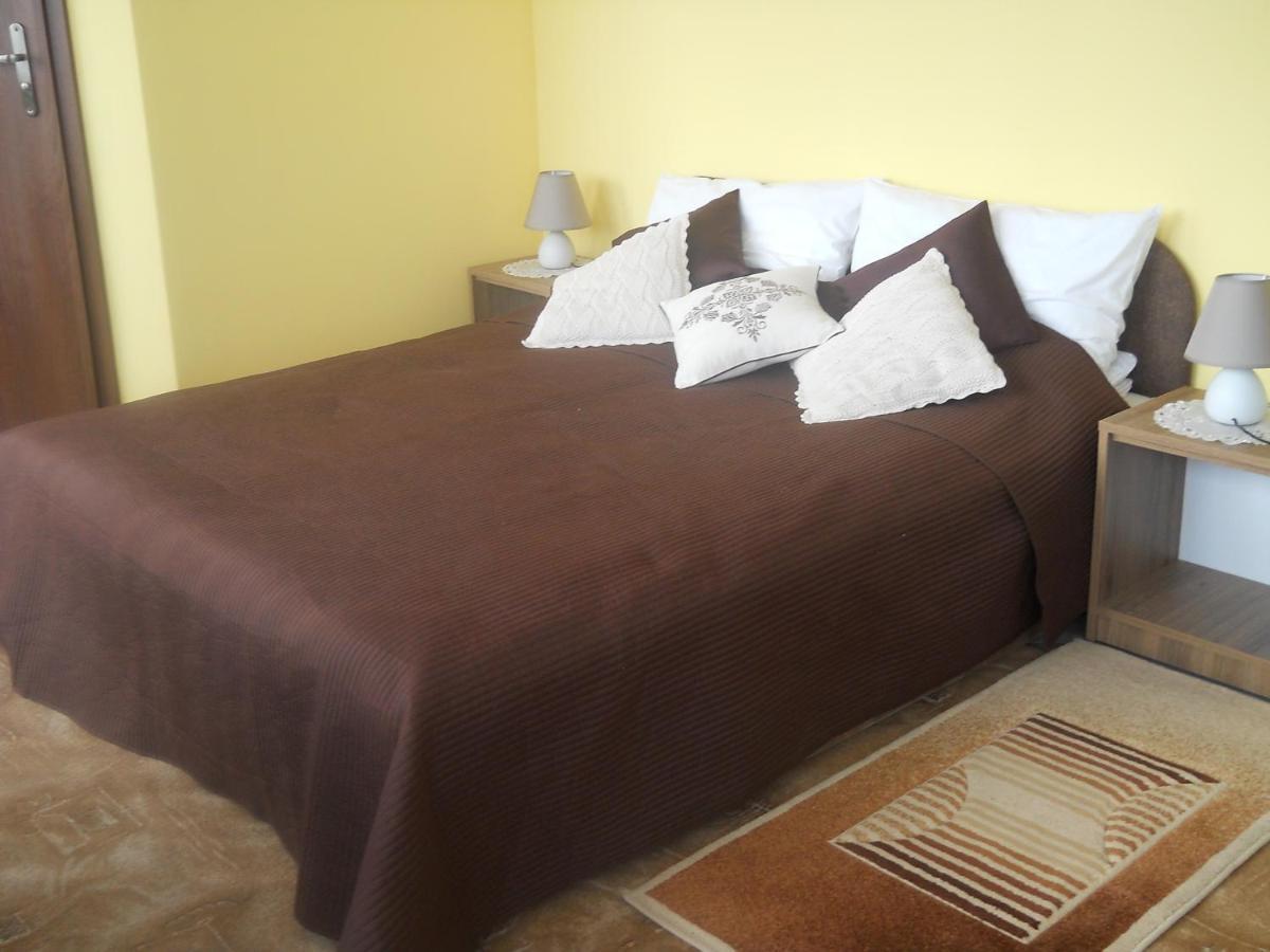 U Derca Appartement Gniezdzewo Buitenkant foto