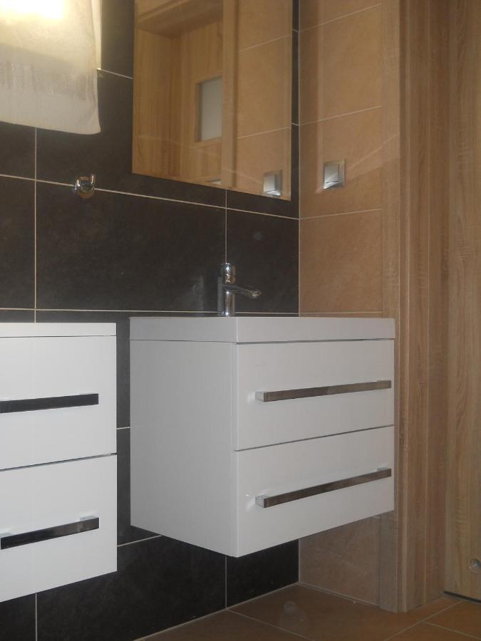U Derca Appartement Gniezdzewo Buitenkant foto